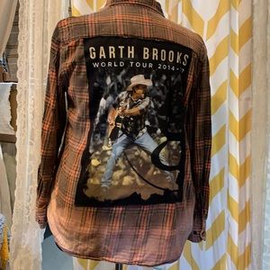 Women’s bleached flannel Garth Brooks